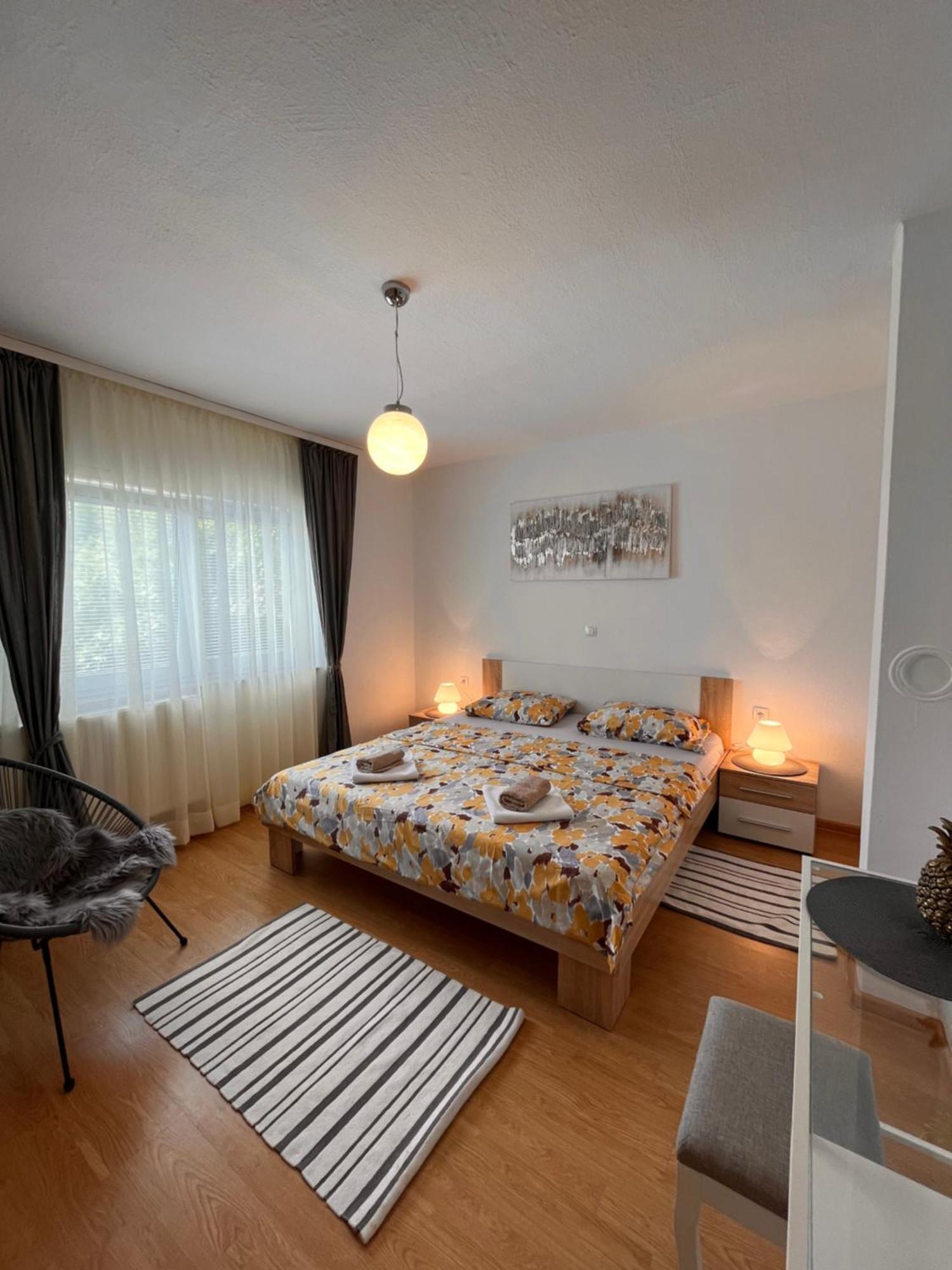 Apartment Gabriela Rakovica Dış mekan fotoğraf